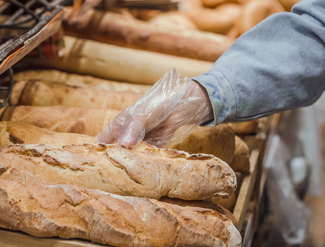 baguettes-recien-horneadas 1